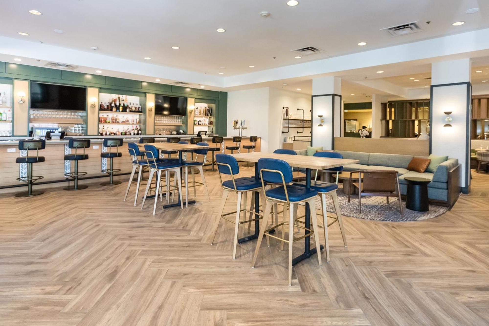Hyatt Regency 5* Coralville